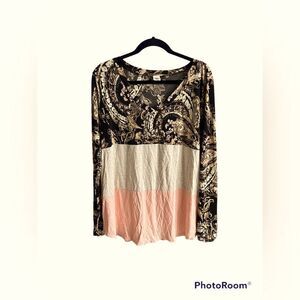 Long sleeve flowing 3 color shirt